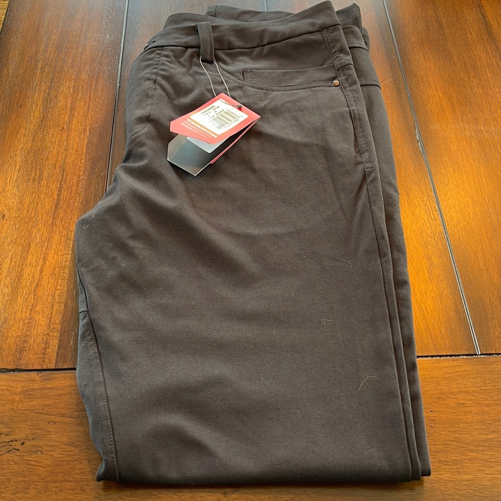 CCM brand black pants. Waist size 36. I don’t know the length. BNWT.